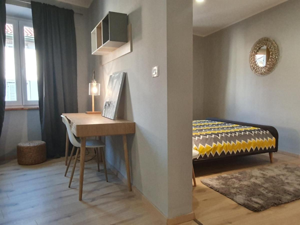 Apartament Piazza Foro With Free Parking Pula Pokój zdjęcie